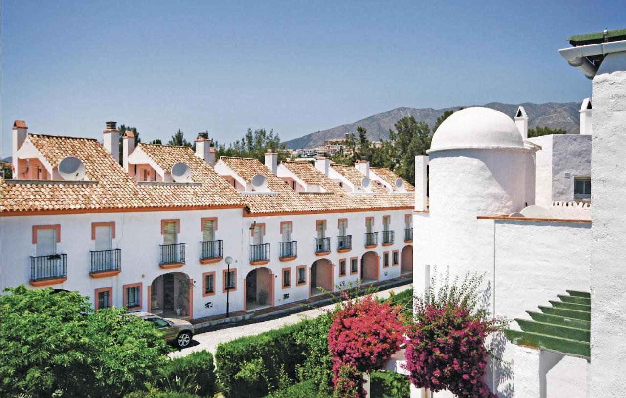 Nice Apartment In Mijas Costa With Kitchen Fuengirola Εξωτερικό φωτογραφία