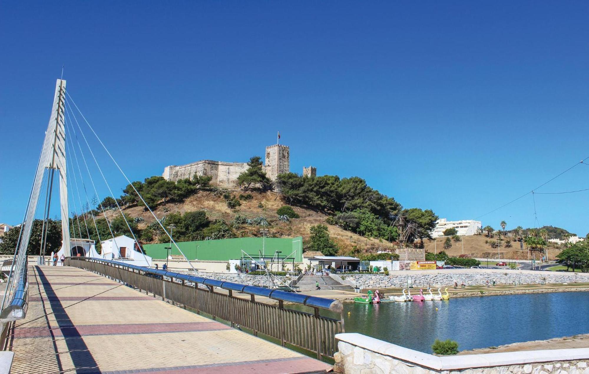 Nice Apartment In Mijas Costa With Kitchen Fuengirola Εξωτερικό φωτογραφία